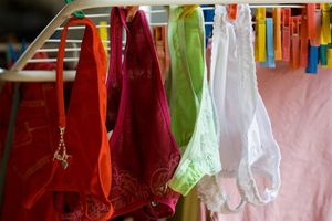 sub-wife:I’m washing my husband’s mistress lingerie (and other...