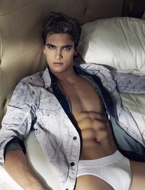 Reblog: hotguyschat:Matt Terry