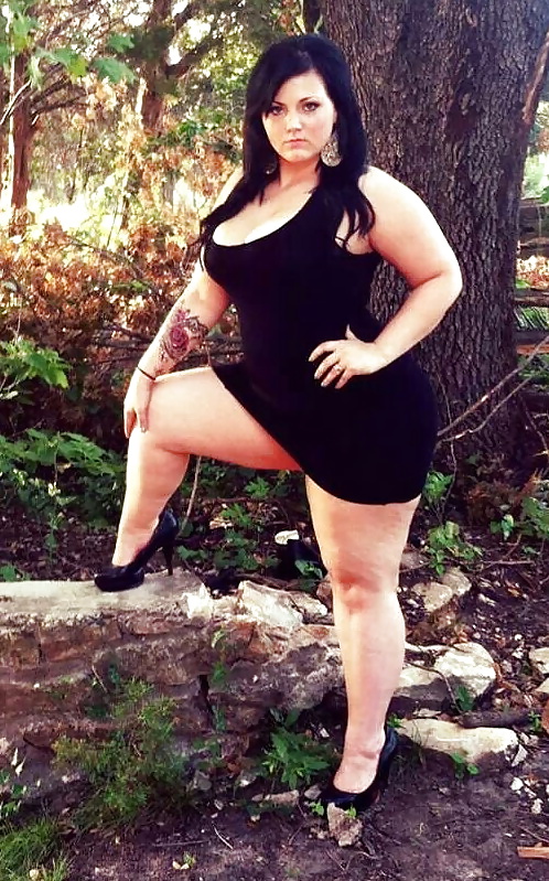 Picture with stunning full-figured