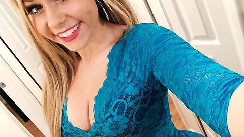 Cute dimples.