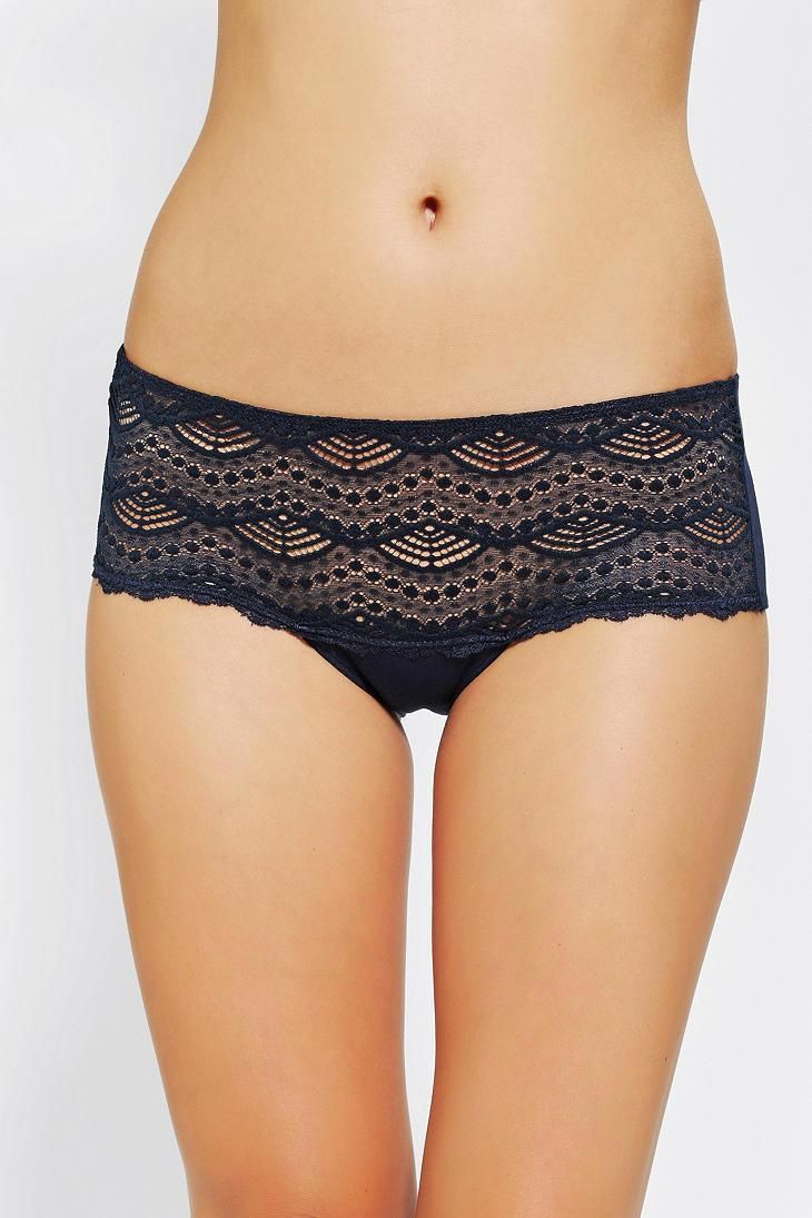 #cameltoe