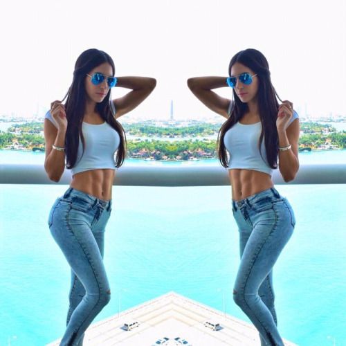 @jenselter (via selfshotmag): Bye bye snowy NYC ⛄️ Hello Miami...