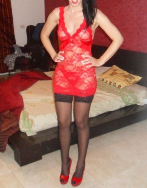 That rookie can't wait to go out, it's her first vacation in a tropical country, she want to taste all kind of dark cocks