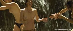 Irene Jacob & Jenna Thiam & Pauline Lefevre & Sarah Kazemy - Salaud, on t'aime