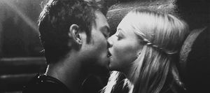 kissing gif