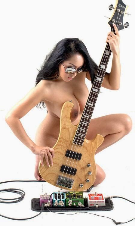 Model Bugil Sarah Ardhelia