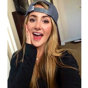 @alexsilverfagan via selfshotmag: Ah!!! Survived my first Arnold...