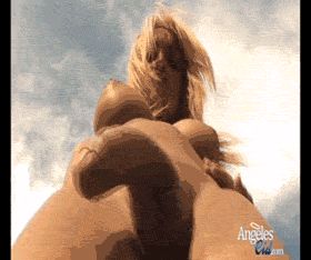 Sexy tranny blonde in this gif photo