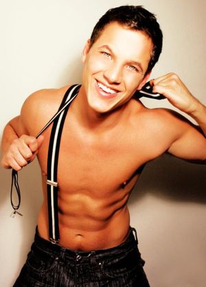 Reblog: basiliuskrane:[ Mike C. Manning]