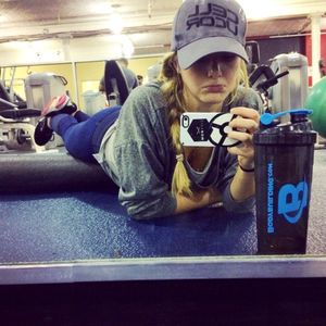 @alexsilverfagan via selfshotmag: When you can’t remember the...