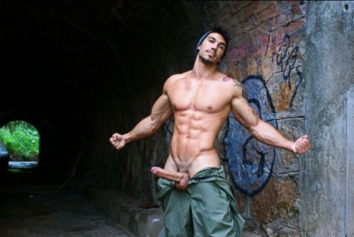 Reblog: Enjoy my
archives: Sexy Gay Men and Random
Gay Posts