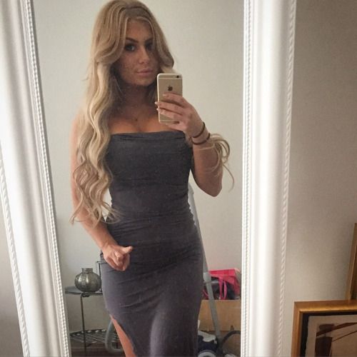 @jellydevote (via selfshotmag):
Okay, today I’m doing a “wish...