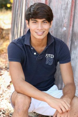 Reblog: Taken by Dominic Patruzzi  Model: Evan Eiselin