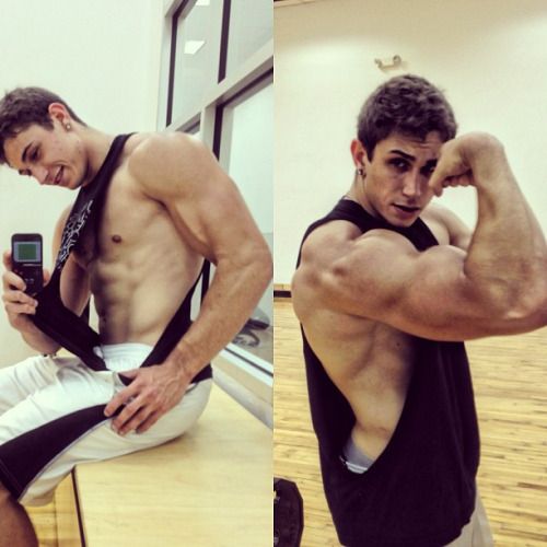 Reblog: Enjoy my archives: Sexy Gay Men and Random Gay Posts