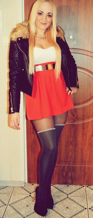 Chick like her don't want to flirt, she want to fuck!