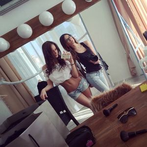 @olgachocolate via selfshotmag: