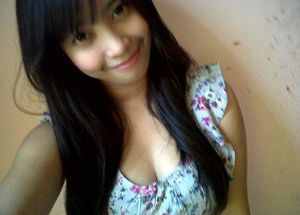 Foto Bugil Narsis Cewek Seksi Mau Mandi Toket Gede, IGO,...