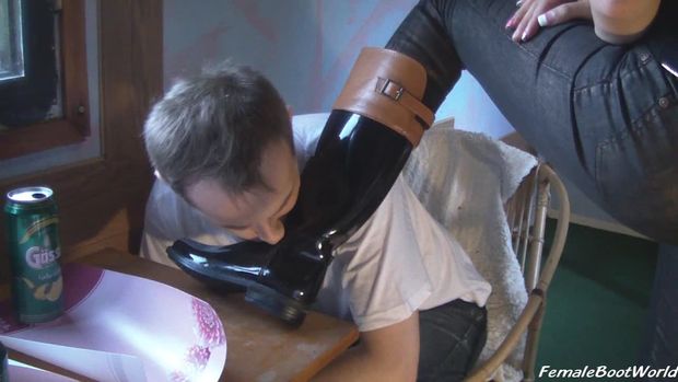 boot worship