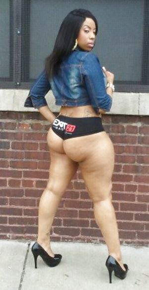 Yummy huge creamy ass