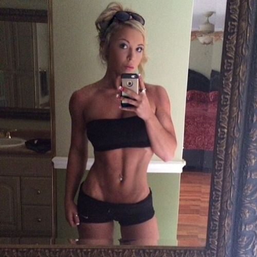 @alexismontgomery (via selfshotmag):
Doin me. 
#OnlyLiveOnce