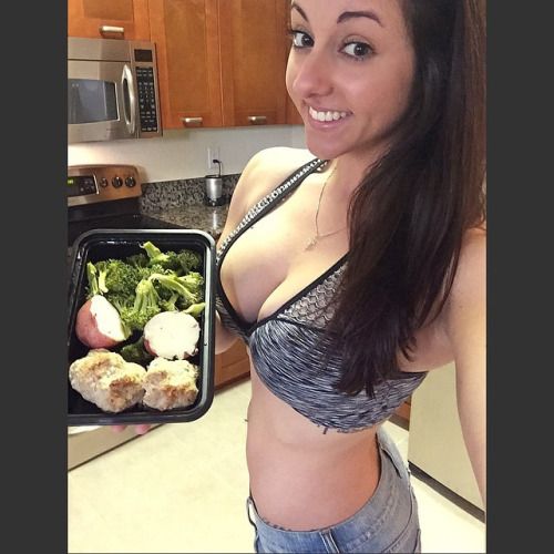 @collettijessica (via selfshotmag):
Fail to plan, then plan to...