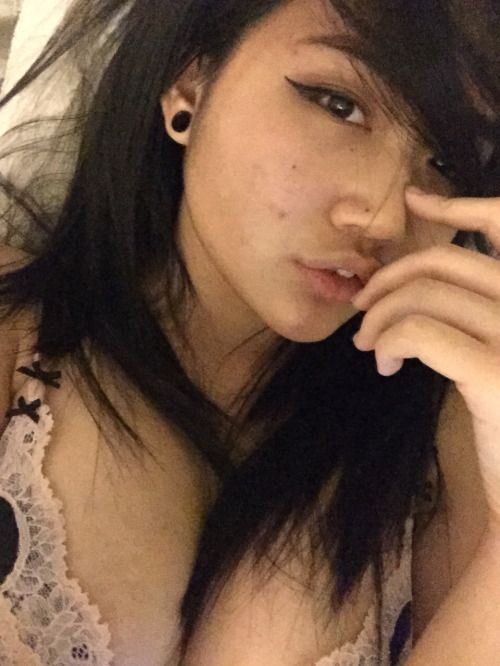 trucphoung:
I was runnin’ through the 6 with my woes…....
