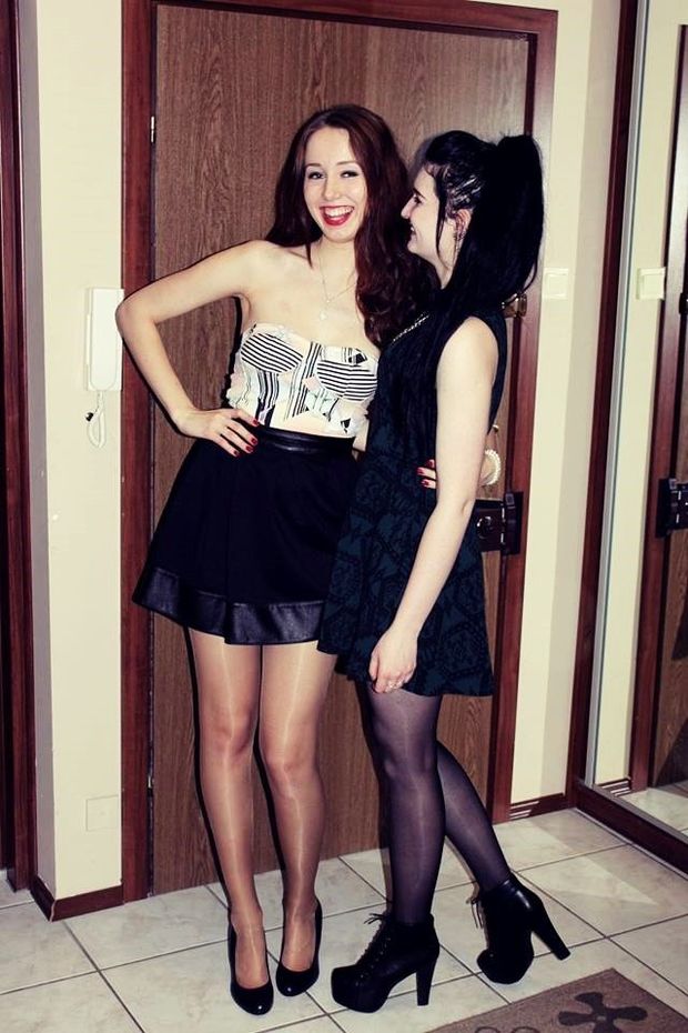 Crazy hot chicks before going out
