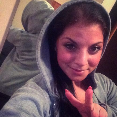 @oidao (via selfshotmag): Evening sweat done