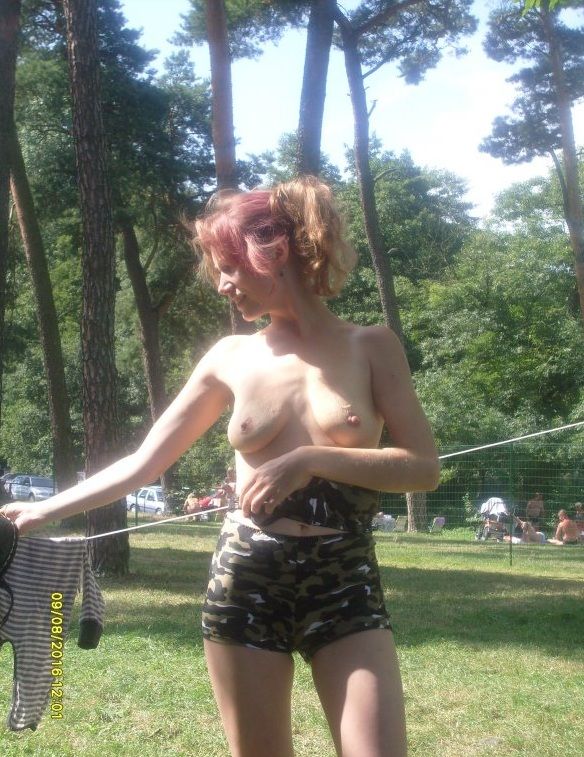 Nudism lovin rookie
