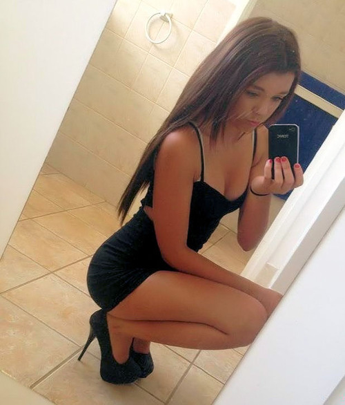 analmisogynist:
I doubt this was the only time she squatted that night, but I imagine all the other times she had a dick underneath her.