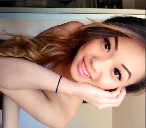 Photo Bigboobs, Toket Gede, Tetek Montok, Foto Cewek Seksi, Sexy...