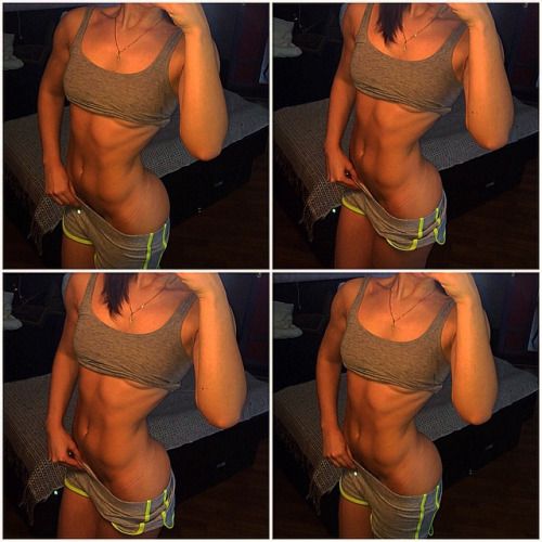 @yanaklauser (via selfshotmag):
Что-то я такой спамер последнее...
