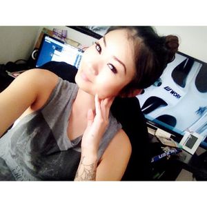 misslinatea: I have no school today ☺️