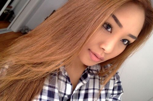sincerelysandy:

Some selfies I took on my macbook before…...