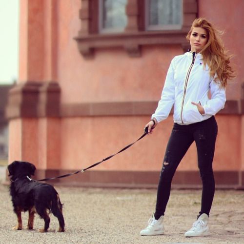 @pamela_rf (via selfshotmag): In case of storm while walking the...
