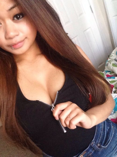 lillielux:
Ayee Bigboobs, Toket Gede, Tetek Montok, Foto Cewek...