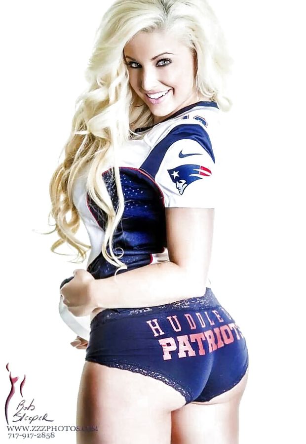 ashley alexiss