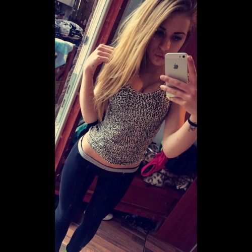 @pinternatalia (via selfshotmag):