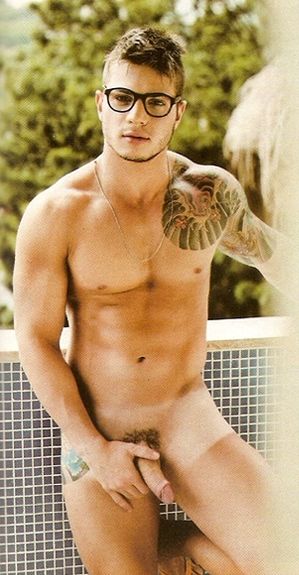 Reblog: Enjoy my archives: Sexy Gay Men and Random Gay Posts