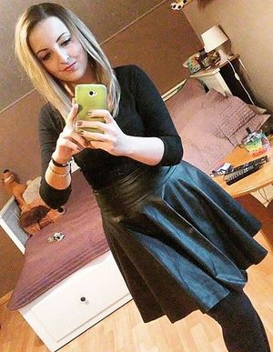 Morning after the party, time for selfie and walk of shame to home