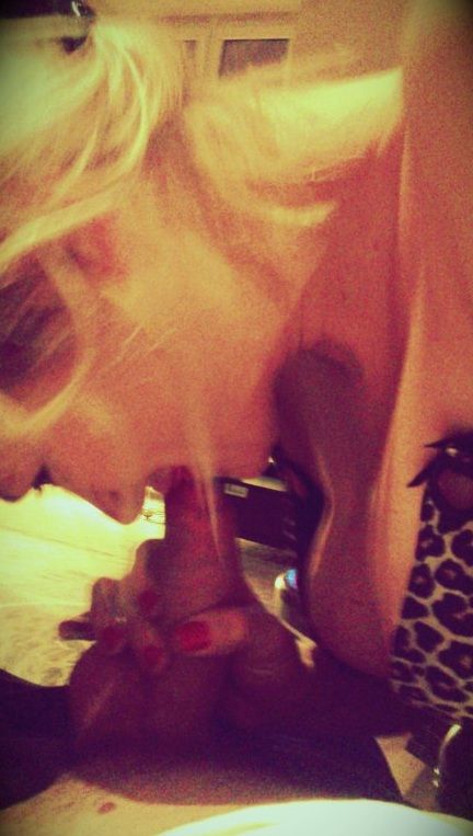 Blonde chick sucking cock