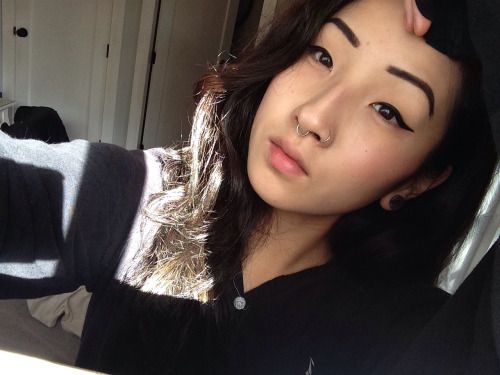 isolement:

❔who is she❔ Bigboobs, Toket Gede, Tetek Montok,...