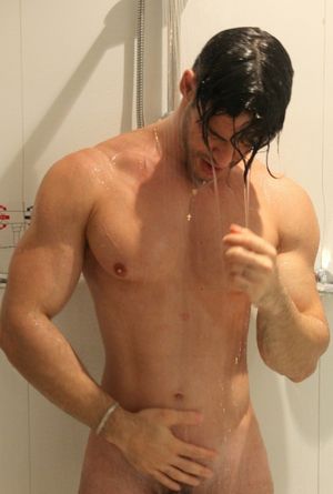Reblog: Enjoy my archives: Sexy Gay Men and Random Gay Posts