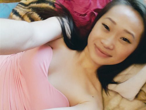 ambiguousasians:

For More Follow: Ambiguous AsiansFollow...