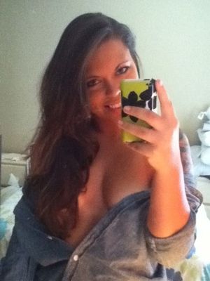 Hot BBW With Unbuttoned Shirt Selfie