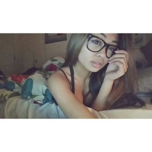 lillielux: Emoji here. Follow me on IG: whoaitsreza Bigboobs,...