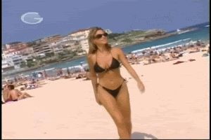 Sofia Vergara’s Boobs Bouncing Around