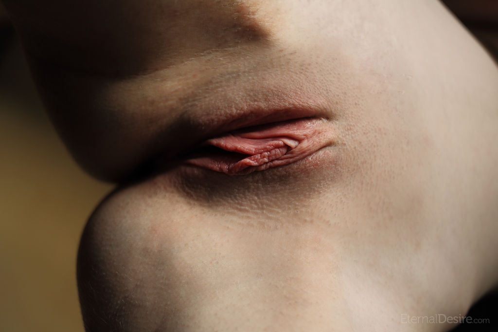 Morker: featuring Annis A