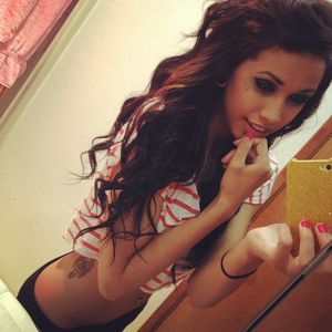 Cute Hot Sexy Latinas Shake That Cute Ass 796