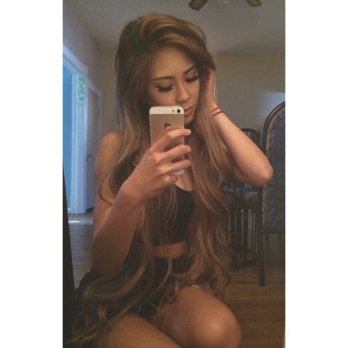 carolinedevera:

I was really feelin’ my hair Bigboobs, Toket...